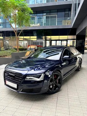 Audi A8L W12 GCC