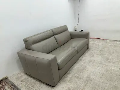 Leather Italy Natuzzi sofabed
