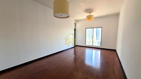 High-Floor 1BR | Green Lakes 2 | Lake & Marina View | Wooden Flooring