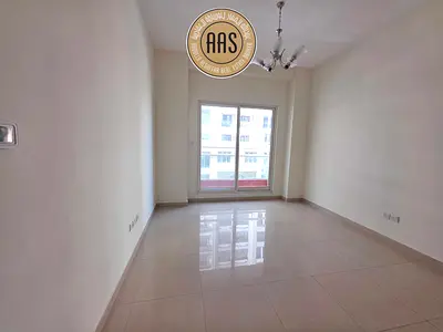 Hot Offer Close To Park Only 1 Unit Available Spacious 3Bhk Full Family Building