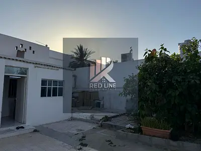 عقار استثماري مميز للبيع في السبخة | بيت عربي على أرض 7700 قدم | وحدتان مستقلتان