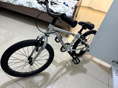 Used Silver Kids/Teen Cruiser Bike - Good Condition