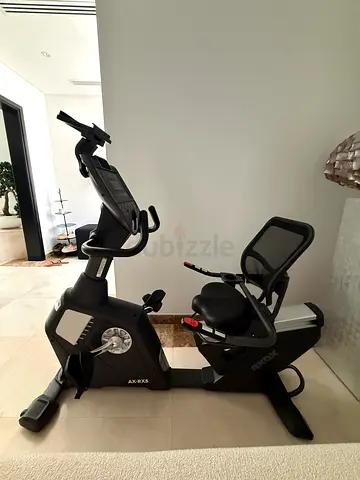 Recumbent Exercise Bike in Good Condition - AX-525