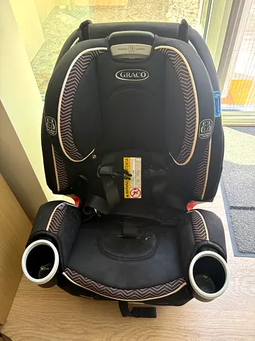 Graco child car seat - booster/conversion seat, good used condition