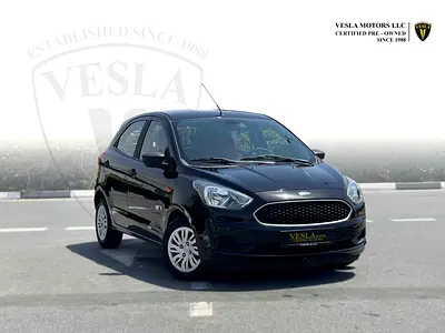 UNLIMITED MILEAGE WARRANTY / HATCHBACK + BLUETOOTH + USB + POWER LOCKS / IN HOUSE FINANCE