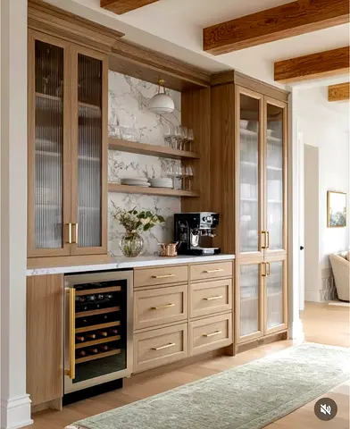 Built-in Wooden Kitchen Pantry Cabinets with Glass Doors