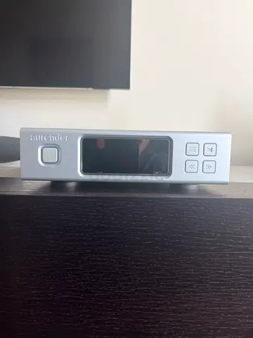 Aurender N100h with Singxer SU1 DDC
