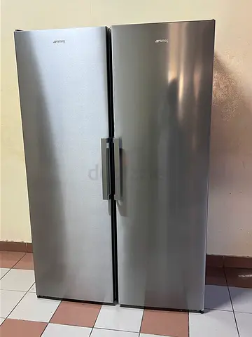 Smeg Pretty New Condtion Fridge  Freezer , DELIVERY + WARRANTY