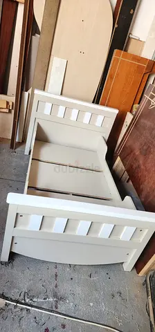 Modern Wooden Single Bed Frame