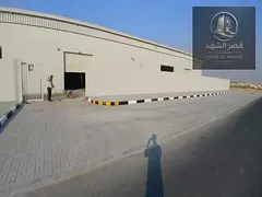 For sale: Warehouse complex in Al Sajaa Al Hanoo Al Qadeem, Block 4, prime location, area 32,879 sq