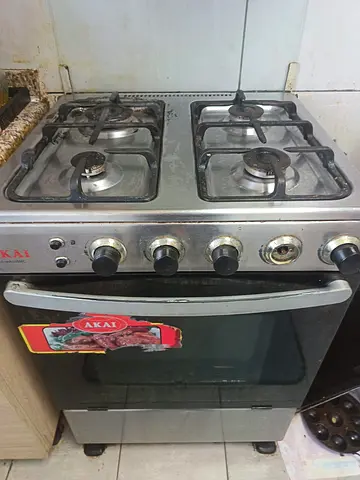 AKAI 4-Burner Gas Cooker with Oven