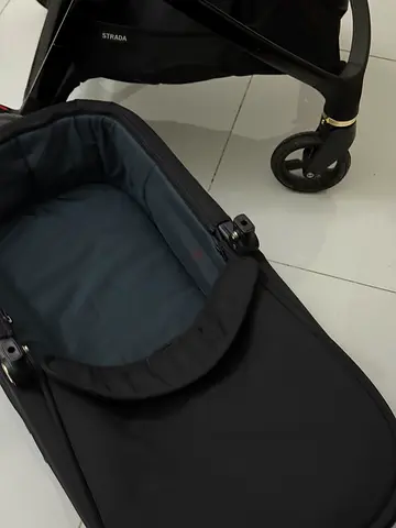 Lightly used stroller / pram in good condition