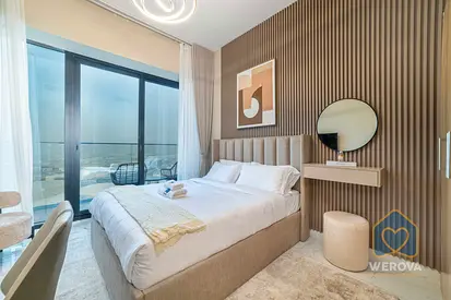 WEROVA - Modern Urban Studio with Skyline Views | Move In Ready