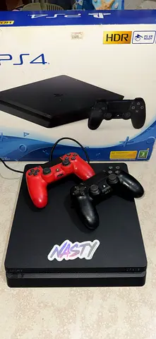 Used PS4 500 GB Slim for sale like new with 3 Games ( fifa 21 + fifa 23 + A Plague Tale Innocence )
