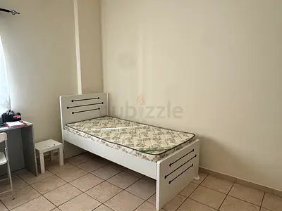 Ladies Accommodation in 2BHK | Only 3 person in Apartment