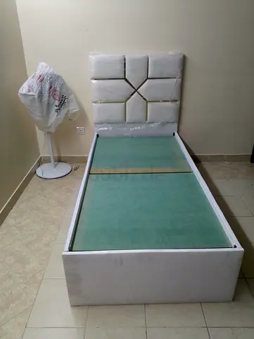 Single bed frame with padded headboard - white