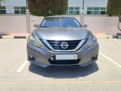 Nissan Altima SR 2017 - American Specs - Sporty Sedan