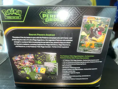 Pokémon TCG: Pokemon Center Exclusive Perfect Order Elite Trainer Box Sealed Perfect Condition