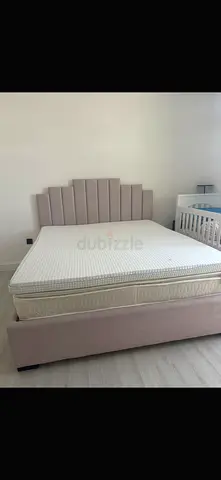 King bed