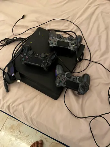 PS4