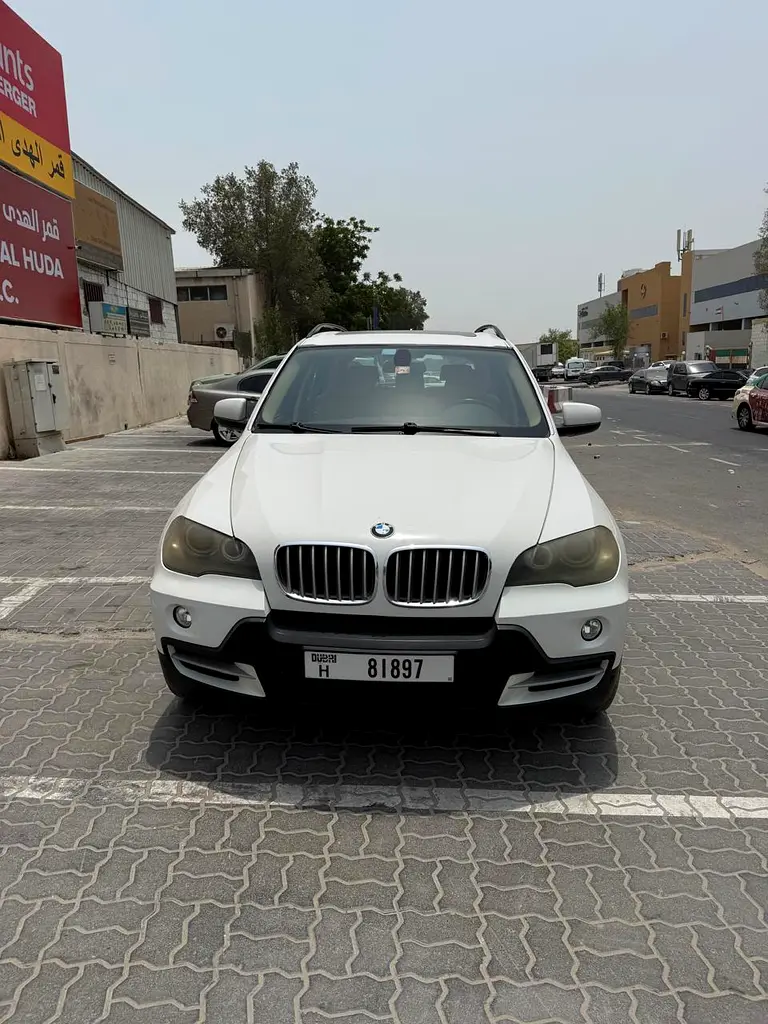 BMW X5 2008 — photo 1 of 8