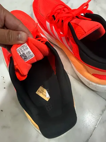 Adidas Solar Boost 5 - Red/orange mens running shoes – lightly used, size tag shown