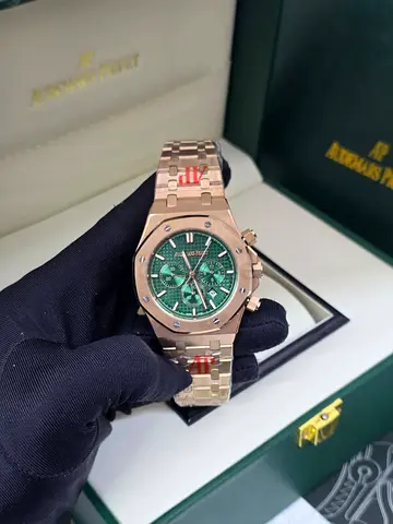 AP watch with chrono