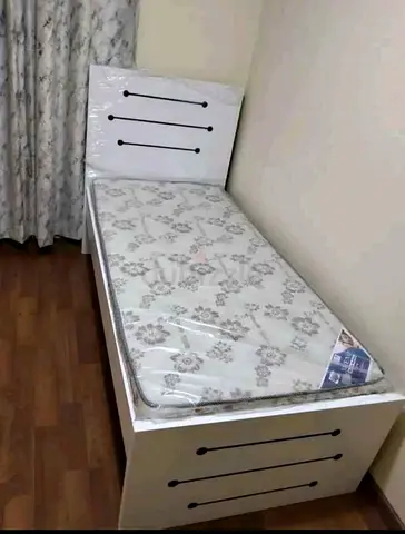Modern White Single Bed with Mattress