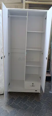 Double door wood cupboard brand new selling