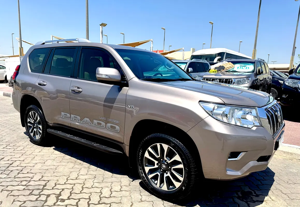 Toyota Prado 2022 — photo 1 of 20