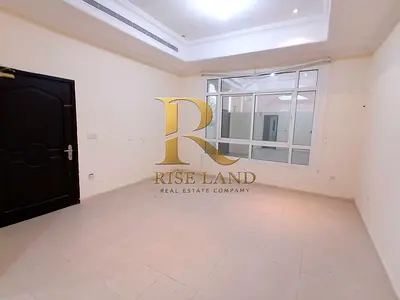 Nice 5 BR villa with Maid room - MBZ city