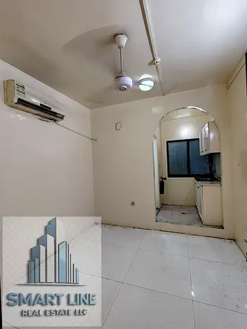 Big offer only for bachelor studio with seplat ac with close kitchen rent only 13k