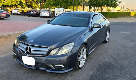 Mercedes Benz E550 V8 2011 Full Options