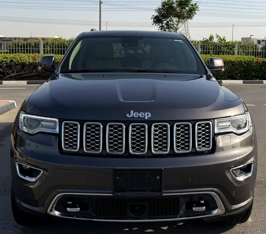 Jeep Grand Cherokee 2019 — photo 1 of 20