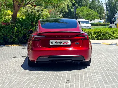 صورة 7 لـ 2025 Tesla MODEL 3