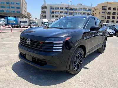 NISSAN KICKS 2025