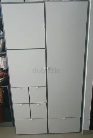 Wardrobe with 3 doors  6 Drawers