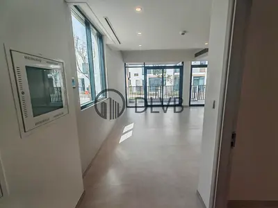 3BR Spacious Villa | Multiple Views | Courtyard Access
