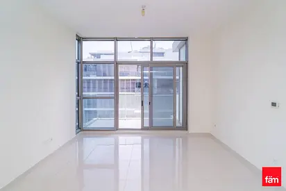 Golf View / High Floor/Well Maintained/ Negotiable