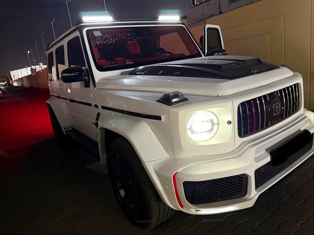 Mercedes-Benz G-Class Brabus 2022 — photo 1 of 1