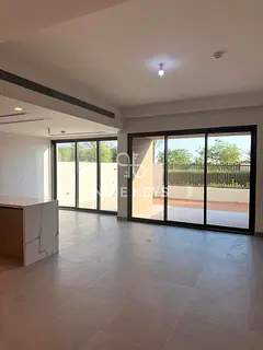 Single Row | Brand New | Close To Amenities
