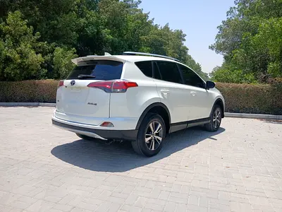 صورة 6 لـ 2018 Toyota RAV 4