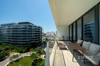 Resort Style | Vacant | Gorgeous View | Unfurnished