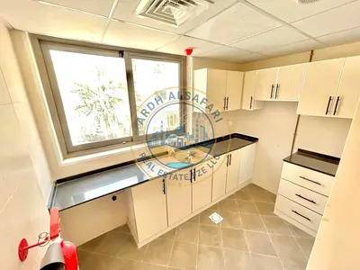 Brand new studio separate kitchen near to park