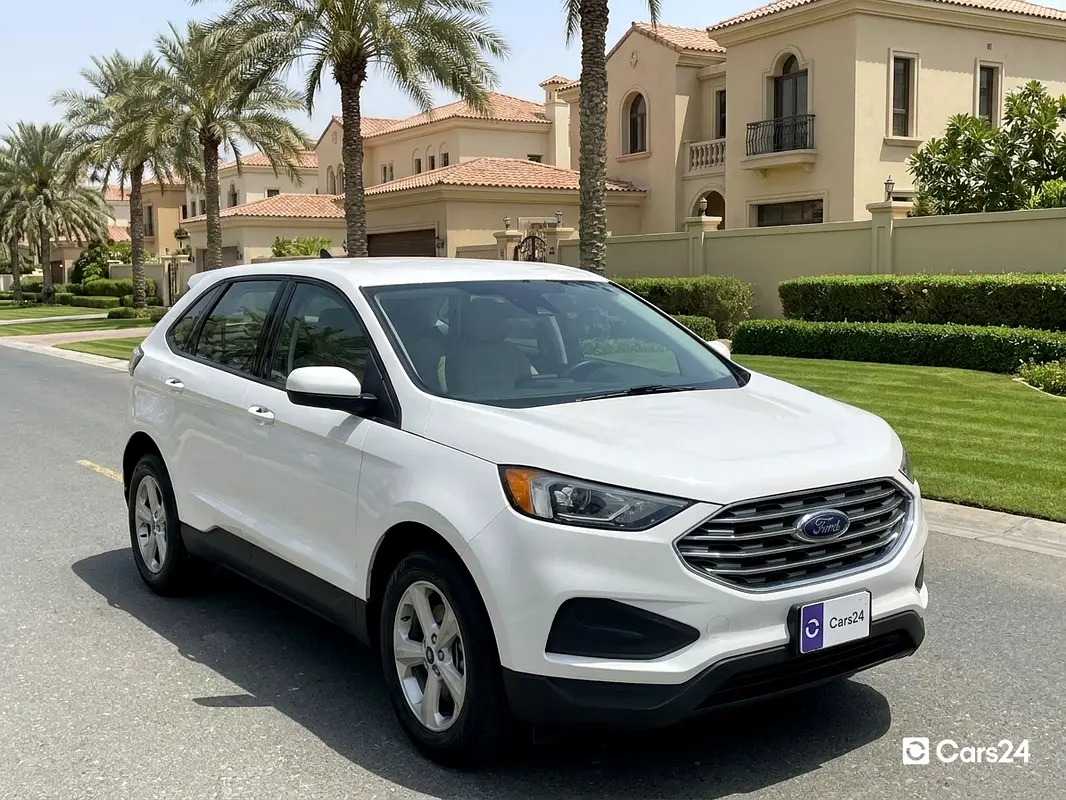 Ford Edge 2022 — photo 1 of 13