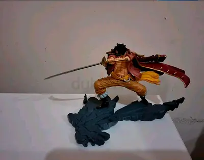 Gold.D Roger one piece figure