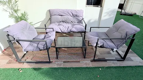 Outdoor metal frame lounge set — 2 armchairs, 1 loveseat and glass-top coffee table. Excellent Price