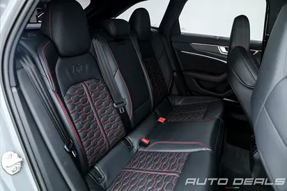 2021 AUDI RS6 照片 19