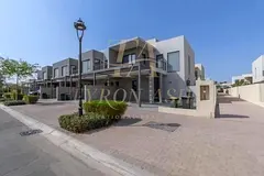 FULLY FURNISHED | CORNER PLOT | PRIME LOCATION
