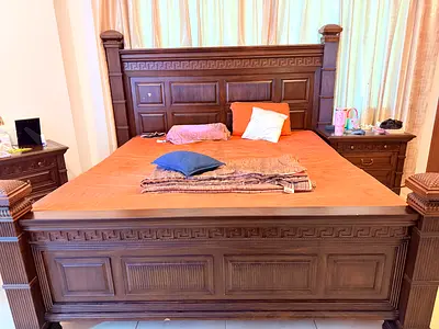 Solid Wooden King-Size Bed Frame with Headboard and Footboard, 2 side tables and a dresser